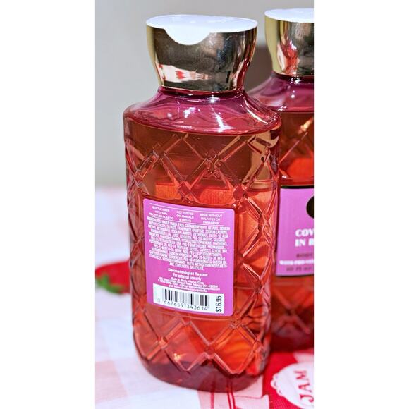 Bath & Body Works Covered in Roses 10 oz Shower Gel Body Wash with Aloe B5 x3 - Picture 4 of 4